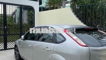 Ford Focus 2010 1.8 AT - 80000 km