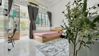 CHStudio Ban Công 40m2 Full Nội Thất Máy Giặt Riêng Đường Đùi Đình Túy