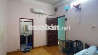 Phòng 20m2 nội thất   - Trung tâm hành chính Dĩ An.