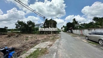 2 Lô sổ đỏ vuông vức liền kề 1962m2 mặt tiền sát TL7 , chợ Phước Thạnh