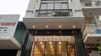 CHO THUÊ NHÀ NHƯ MỚI CÓ THANG MÁY MẶT TIỀN CƯ XÁ ĐÔ THÀNH Q10 
