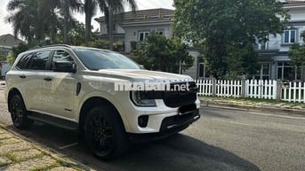 Ford Everest 2024 Sport Siêu Đẹp - 11000 km