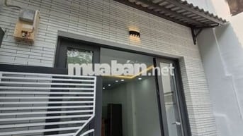 SIÊU PHẪM Q4- 2 TẦNG- 32m2 - KO QH- CHỈ 2 TỶ NHỈNH