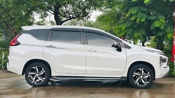 Mitsubishi Xpander 2022 AT Premium - 24000 km