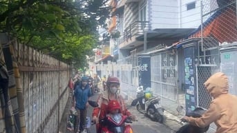 9c, ds 5, linh xuân, hẻm thông xe hơi