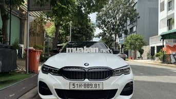 BMW 3 Series 2020 330i M Sport - 70000 km