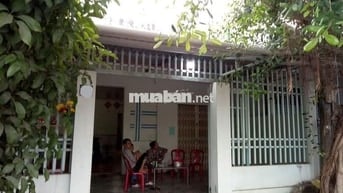 Bán gấp căn nhà MT . DT782 , Gia Lộc , Trảng Bàng 217m2 SHR giá 1 tỉ