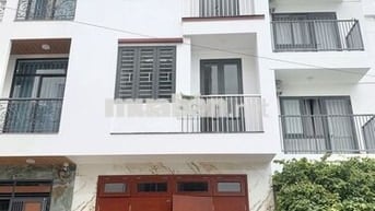 CHO THUÊ NHÀ MỚI XÂY 4 TẦNG CÓ THANG MÁY KHU ACC VĨNH HOÀ GIÁ 22 TRIỆU