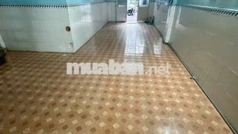 NHÀ CẤP 4 - 2 TẦNG, DIỆN TÍCH TO, HẺM RỘNG, SÁT MẶT TIỀN - P14 Q4