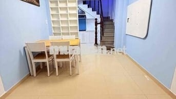Nguyễn Đình Chiểu , quận 3 , 6 tầng, hẻm 4m, hoàn công đầy đủ