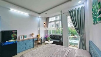 Phòng Ban Công Full Nội Thất_ Giá Rẻ_An Ninh ngay Ngã Tư Bảy Hiền