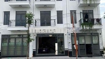 NHÀ ĐẸP NHIỀU PHÒNG KDC HỒNG LOAN