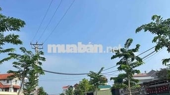 NGÕ Ô TÔ 16 CHỖ ĐỖ CỬA - NGAY SÁT TRỤC CHÍNH KINH DOANH SẦM UẤT