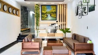 Nhà đẹp khu Nam Việt Á – Đà Nẵng 5PN hiện đại có thang máy