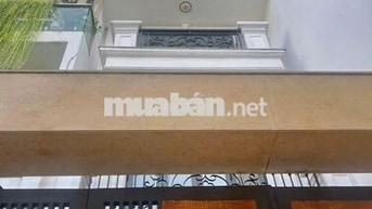 Cho thuê nhà MT 220A Nguyễn Trọng Tuyển, P.8, Q.Phú Nhuận