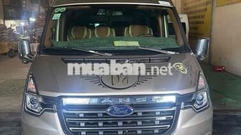 Ford Transit 2023 Tiêu chuẩn