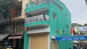 Bán nhà Góc 2 Mặt Tiền Đường Phan Văn Trị, Phường2, Q5,  Dt 4,2 x 12m