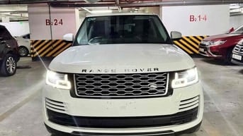 LandRover Range Rover Vouge 3,0 2019 - 50000 km