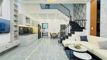 CHỈ 6.8 TỶ -XE HƠI VÀO NHÀ- 4TẦNG Ở NGAY (4X15) NGUYỄN SƠN