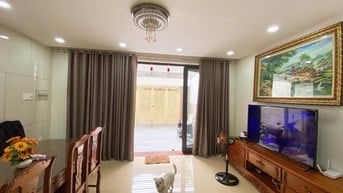 Bán nhà mặt tiền đường 26, tặng toàn bộ nội thất. 90m2 SHR, hoàn công