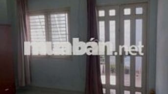 CHO THUÊ PHÒNG 25M2 CÓ NỘI THẤT VÀ BAN CÔNG HẺM 793 TRẦN XUÂN SOẠN