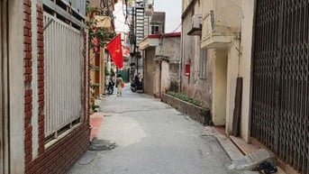CHÍNH CHỦ CẦN TIỀN BÁN GẤP NHÀ ĐẸP XUÂN LA - TÂY HỒ
