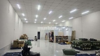 CHO THUÊ KHO,XƯỞNG 300M², Đ XE CÔNG KCN TÂN BÌNH