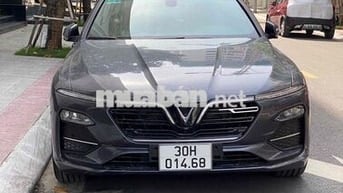 VinFast Lux A2.0 2022 A2.0 Tiêu chuẩn - 30000 km