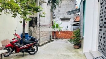 Nhà 2 tầng Hiệp Bình Phước 2 PN vào ở ngay giá 2.75 tỷ thương lượng
