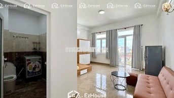 Cho Thuê Căn Hộ Ban Công Full Nội Thất ở Hoàng Hoa Thám ở Bình Thạnh