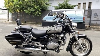 Suzuki GZ 150-A Fi màu đen xe nhập Nhật