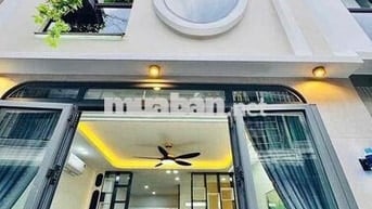 Bán nhà diện tích  50m2 xây 3 tầng chỉ hơn 5 tỷ,Phạm Văn Chiêu Gò Vấp