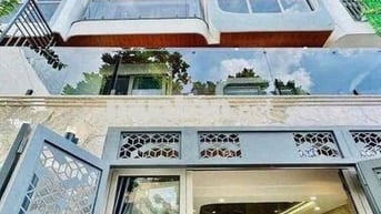 SIÊU PHẨM CỰC ĐẸP NGANG 6M XE HƠI NGỦ TRONG NHÀ CÔ GIANG,Q1-GIÁ 5TỶ660