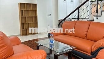 Biệt thự Phú Mỹ Hưng Q.7 cho thuê, 4 phòng, có sauna, sân ô tô_1.800$