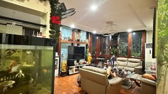 Chính chủ cho thuê căn hộ gần 2 công viên đẹp nhất quận