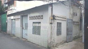 Cho Thuê Nhà Đường Nguyễn Trọng Tuyển, Tân Bình (Ngang 8m - 5PN, 3WC)