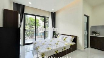 Cho Thuê Căn Hộ Ban Công Full Nội Thất ở Đặng Thùy Trâm Bình Thạnh