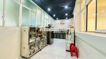 Cho thuê Biệt thự tứ lập Phú Mỹ Hưng Q.7, 5 phòng, sân vườn, BBQ