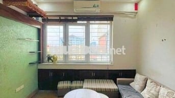 Bán gấp căn hộ No3 Trần Quý Kiên. DT 53m gồm 2pn, 1wc.