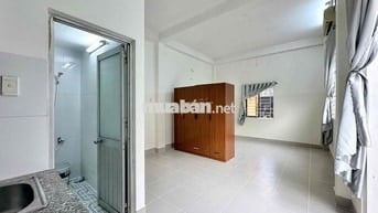 CHO THUÊ PHÒNG 30m2 NGAY LOTTE MART NGUYỄN VĂN LƯỢNG - Sẵn máy lạnh