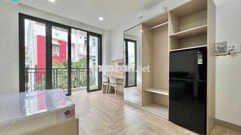 VÒNG XOAY DÂN CHỦ - CẦU VƯỢT 3/2 - FULL NỘI THẤY