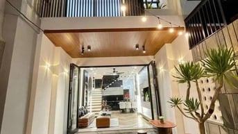 Xoay tiền kinh doanh bán nhà đường 6m Nguyễn Hữu Hào-P9-Q4. Giá 4tỷ15