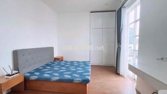 🟥 Căn Hộ 2 Phòng Ngủ 70m2 Full Nội Thất, Thang Máy. Ngay Phan Đăng Lưu