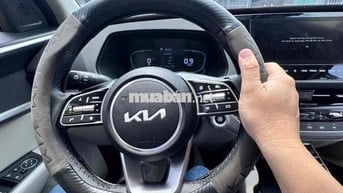 Kia Carens 2024 1.5G Luxury - 24000 km