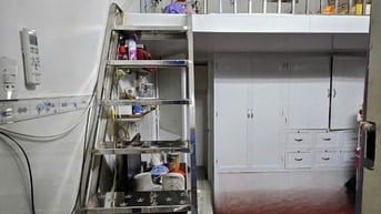 Cho thuê nhà hẻm 4m(XH) Lạc Long Quân, P.5, Q.11 giá 5,5tr