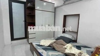 Bán nhà tập thể phố Bùi Ngọc Dương nhà đẹp 2 thoáng ở ngay 55m2 Tầng 2