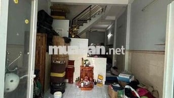 Cho Thuê nhà  hẻm 8 M thông : 4 x 14 đúc 1 trệt , 2 lầu : 4 PN