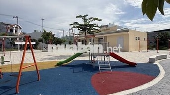 Đất mặt tiền sau bến xe đối diện công viên giá 4tyxx