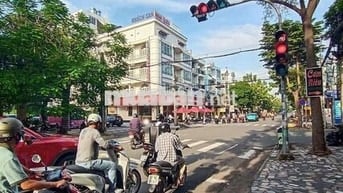 🔥 Mặt Tiền Kinh Doanh 🔥 Khu Tên Lửa -  6 x 20 -4 Tầng 🔥 30 Triệu
