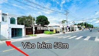 *** 1 lô ngay Thị trấn Cần Giuộc, QL50, sổ sẵng, 88m2